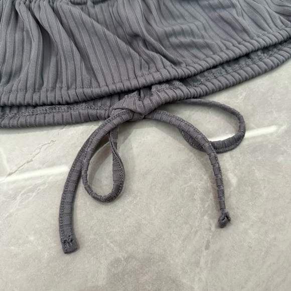 Women’s Collusion Bandeau Crop Top Spaghetti Strap Tie Front Size 6 - Picture 8 of 13